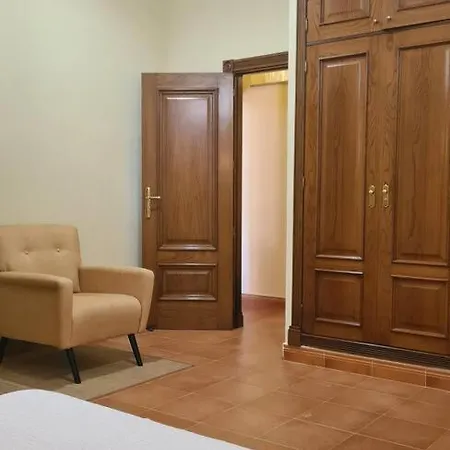Acogedora Con Entrada Independiente Apartamento